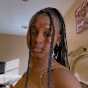 Meet your Posher, Kyla